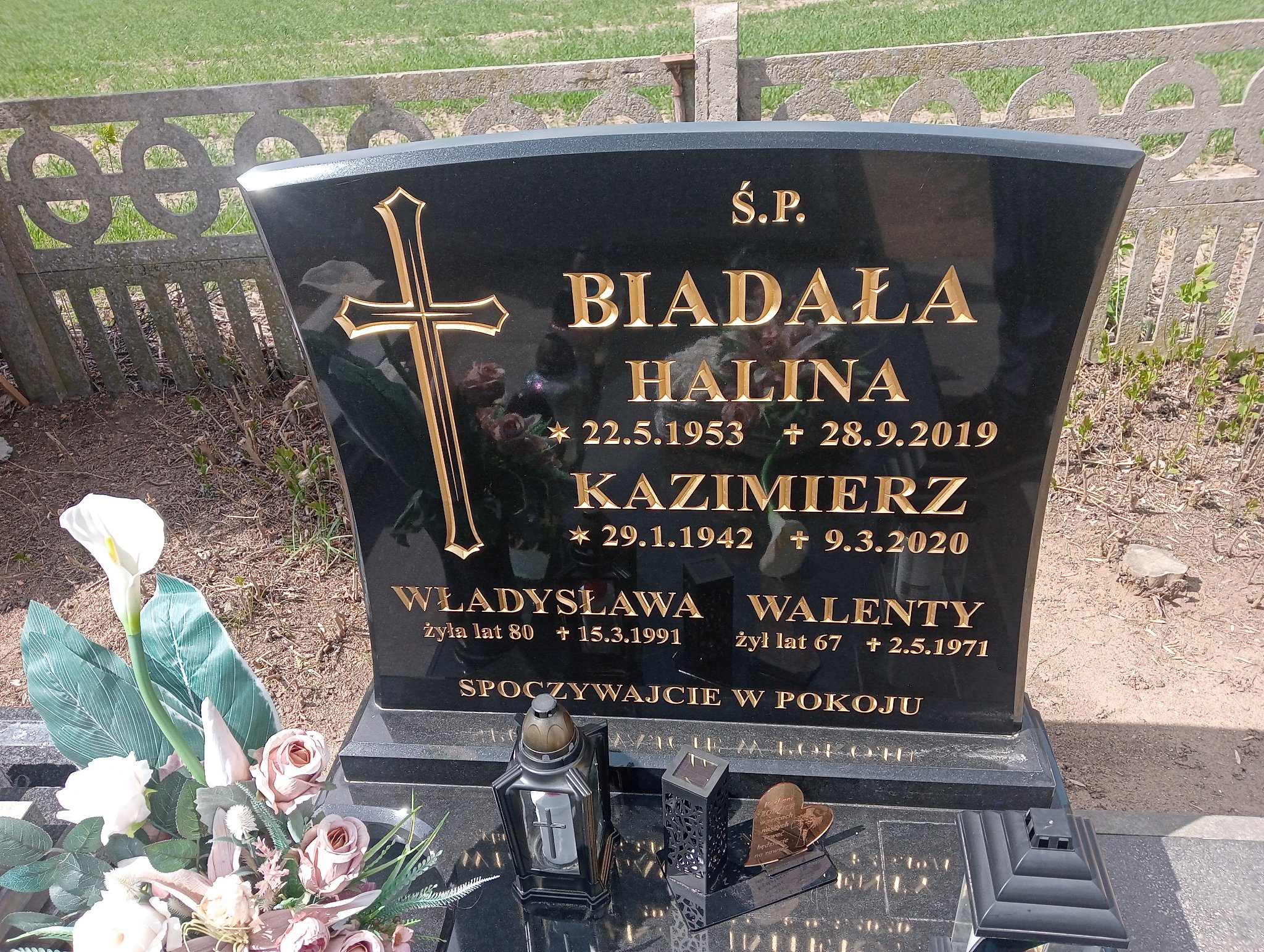 Halina Biadała  1953 Kowalew - Grobonet - Wyszukiwarka osób pochowanych