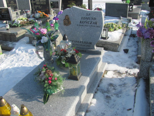 Grób Edmund Kończak