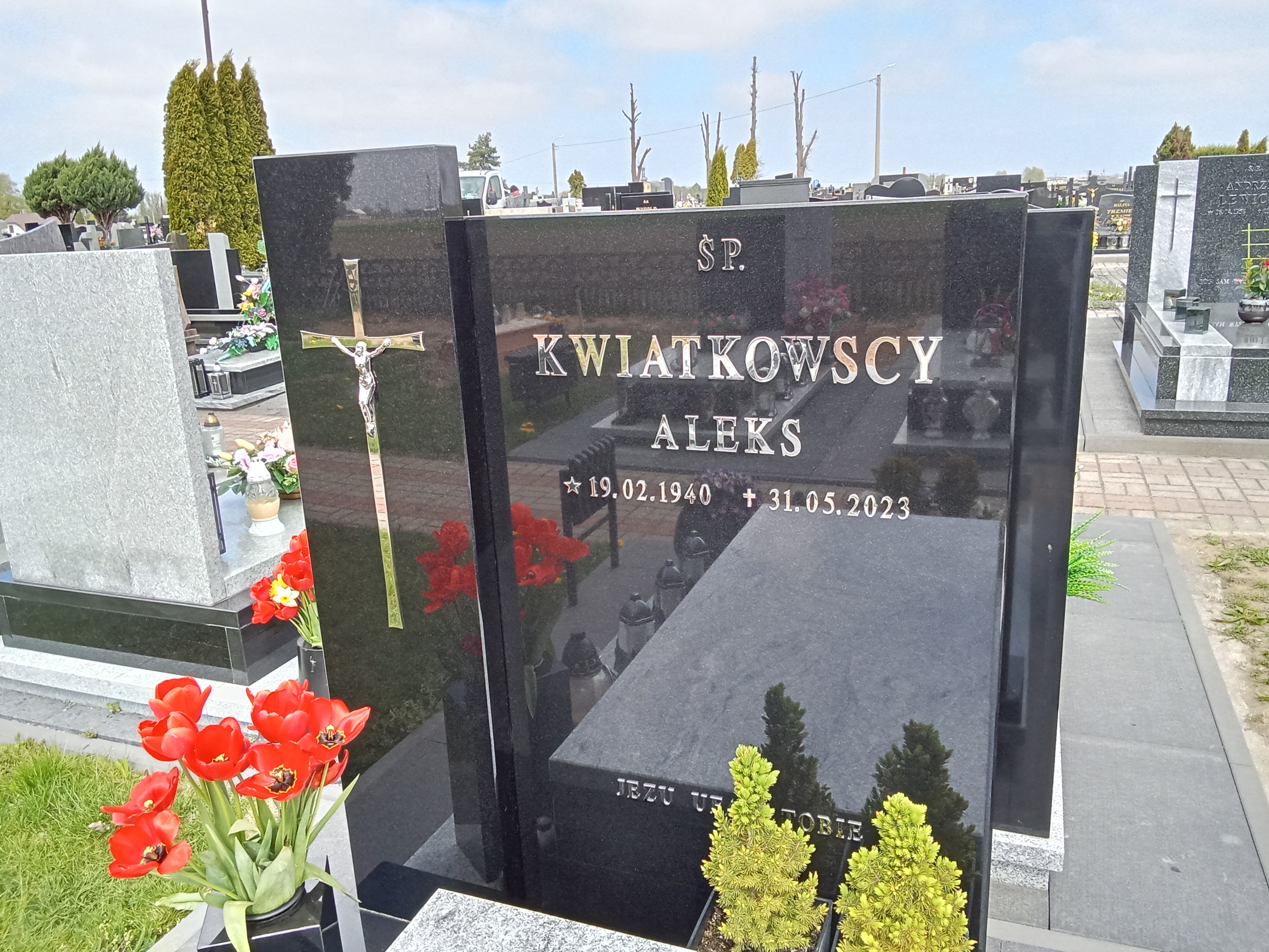Grób Aleks Kwiatkowski